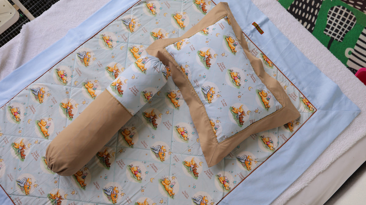 Dreaming of Friendship - Toddler Blanket